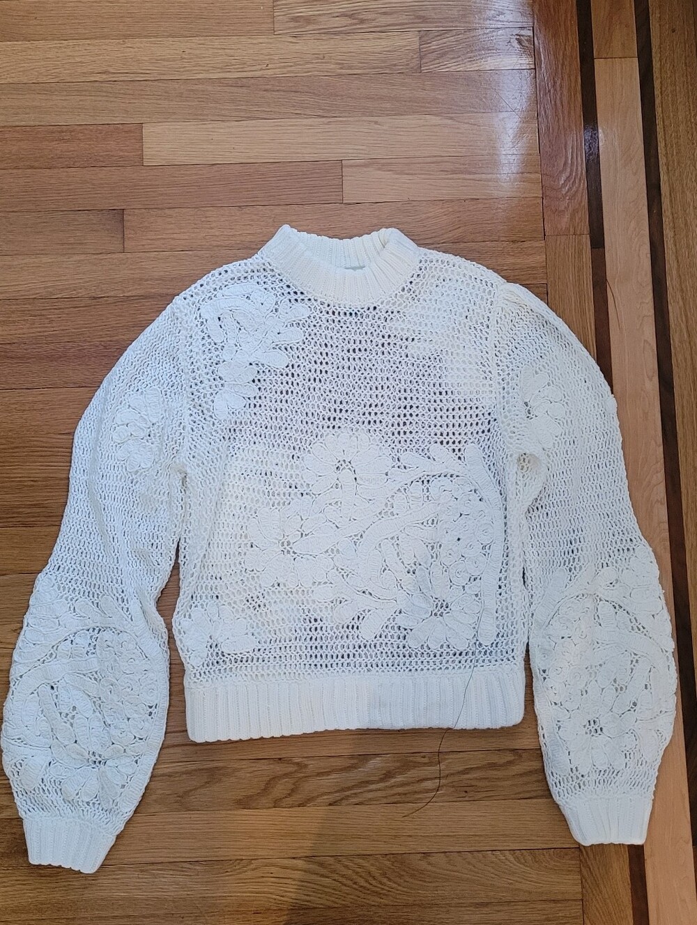 FARM RIO EMBROIDERED KNIT SWEATER - Picture 6 of 10